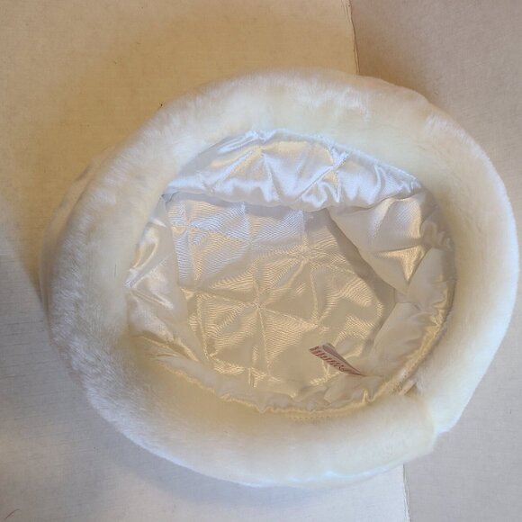 Vintage Reflections faux Ivory Fur Short Brim Quilting Hat Retro WOMEN Rose Pin - Picture 6 of 16